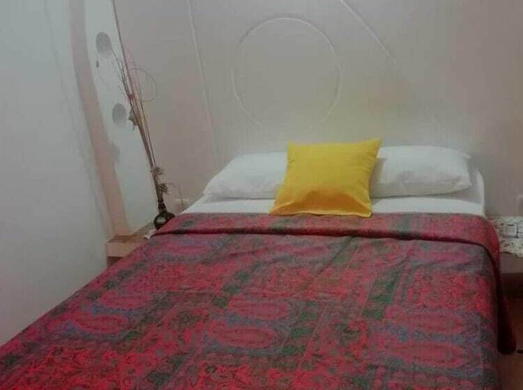 스탠다드 룸, Cocos