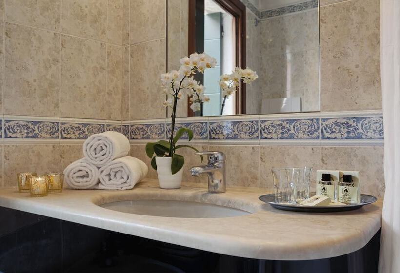 اتاق استاندارد سه نفره, Antica Locanda Al Gambero