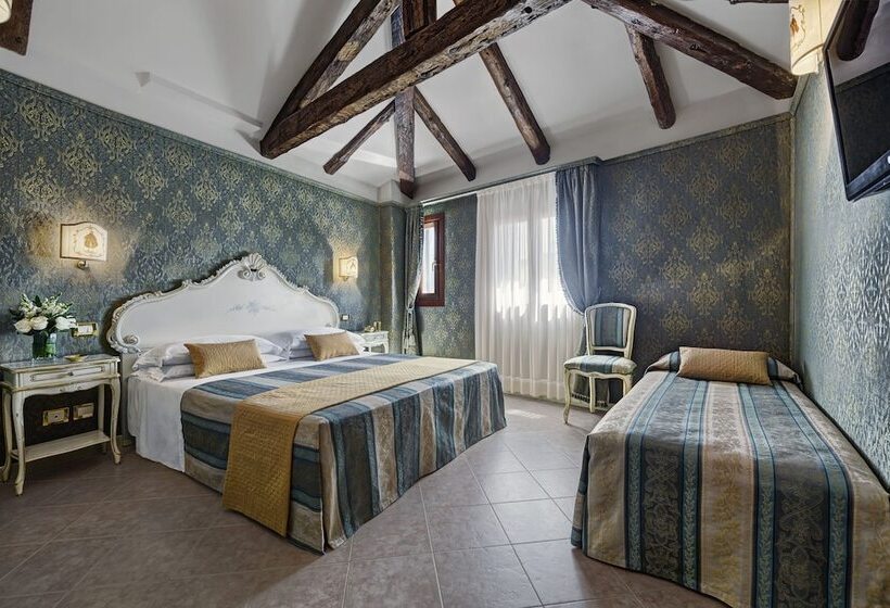 Standaard Driepersoonskamer, Antica Locanda Al Gambero