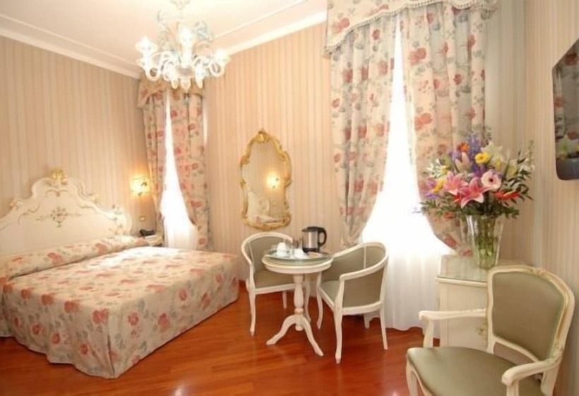 اتاق استاندارد چهار تخته, Antica Locanda Al Gambero