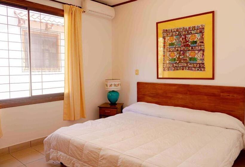 جناح جونيور, Bristol Aeropuerto