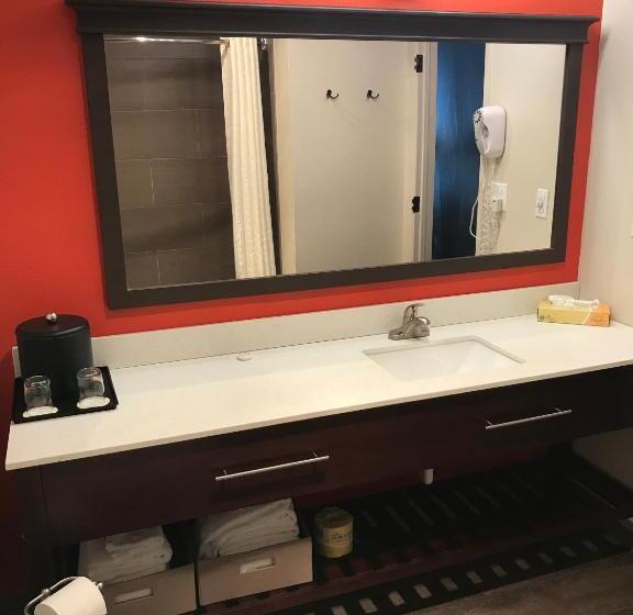 جناح سوبيريور, Coast Inn At Lake Hood