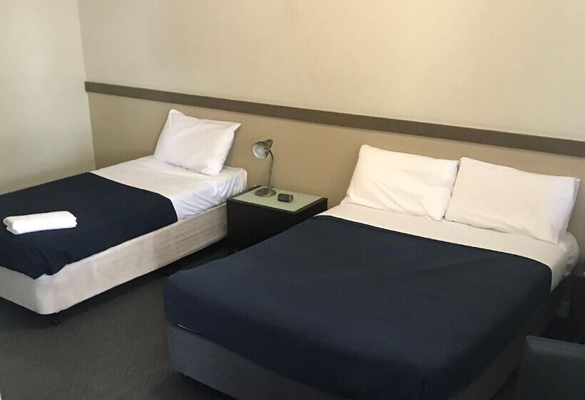 חדר סטנדרט, Highlander Hotel Bar Kitchen Rooftop