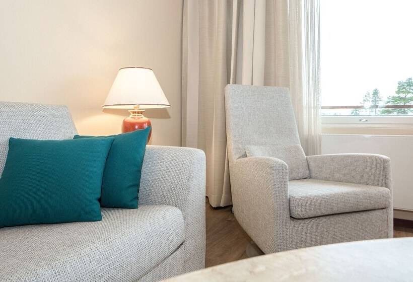 스위트 킹사이즈 침대, Holiday Club Katinkulta