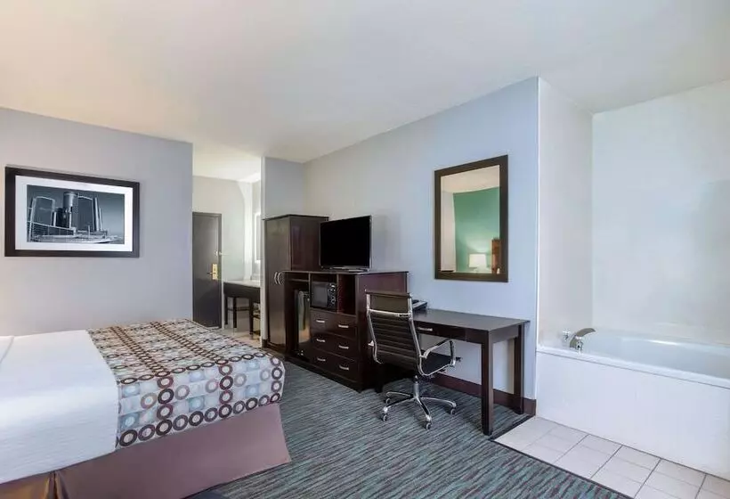 デラックススイート, La Quinta By Wyndham Knoxville East