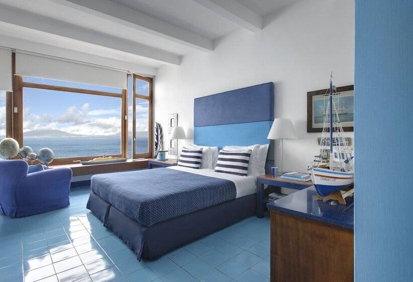 חדר דלוקס נוף לים, Maison La Minervetta