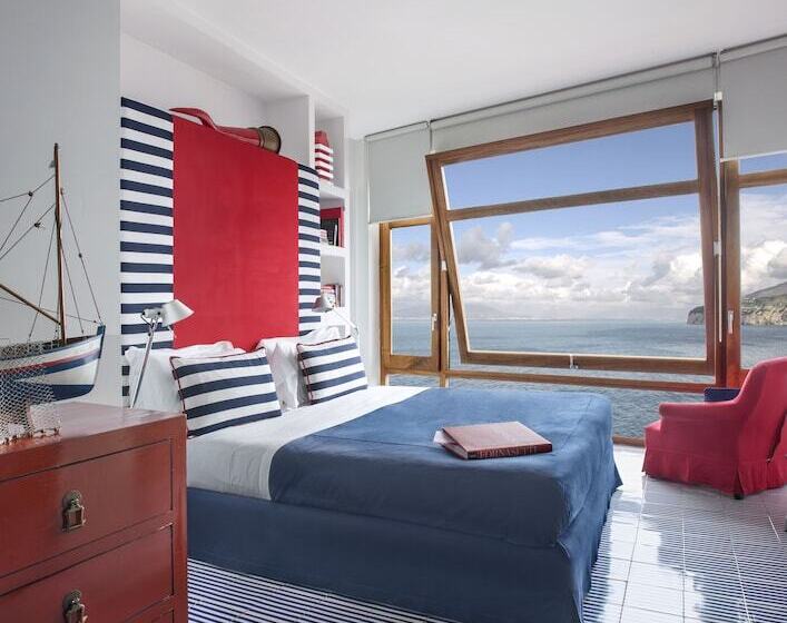 חדר קלאסי עם נוף לים, Maison La Minervetta