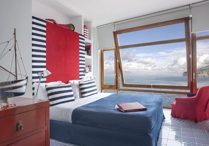 חדר קלאסי עם נוף לים, Maison La Minervetta