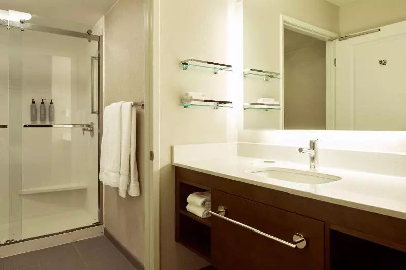 سوئیت با تخت بزرگ, Residence Inn Los Angeles Westlake Village