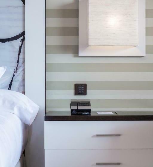 Номер Deluxe Вид на Море Боковой, Royal Hideaway Sancti Petri
