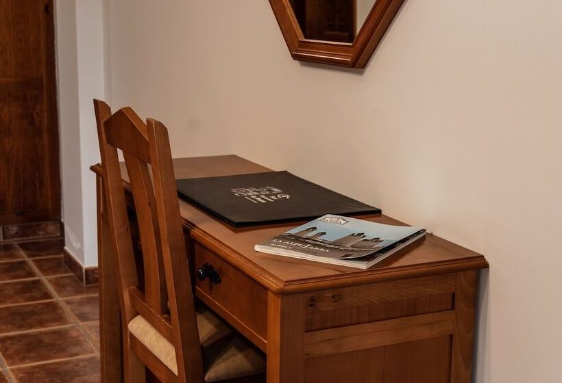 غرفة قياسية, La Fragua Ii