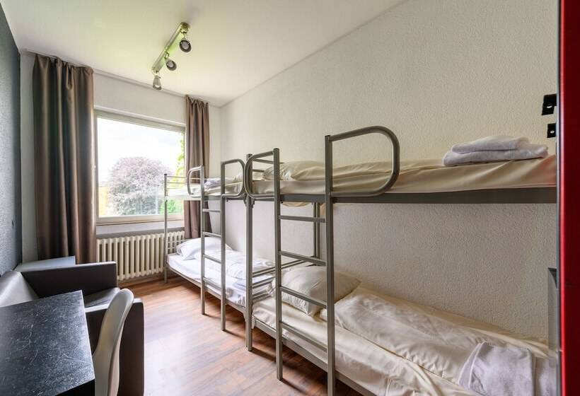 スタンダード4人部屋, Sonata City