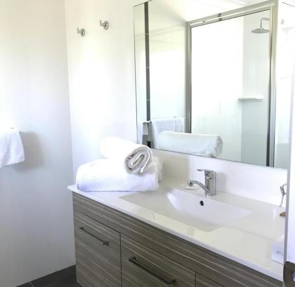 디럭스 룸, Sunseeker Motor Inn