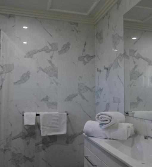 디럭스 룸, Sunseeker Motor Inn