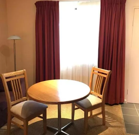キングサイズベッドのスタンダードルーム, Sunseeker Motor Inn