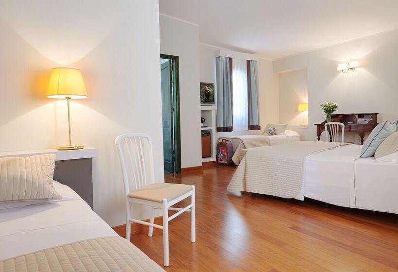 四人高级间, Al Madarig