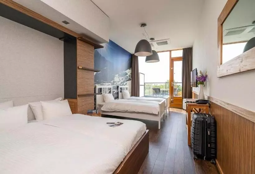 Juniorsviitti, Alpine Hotel Snowworld