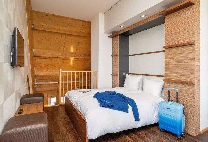 Juniorsviitti, Alpine Hotel Snowworld