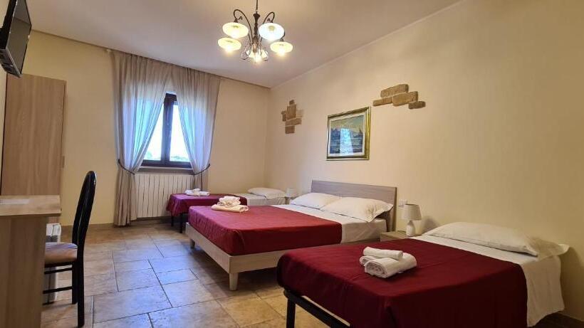 חדר סטנדרט לארבעה, Bed And Breakfast La Terrazza