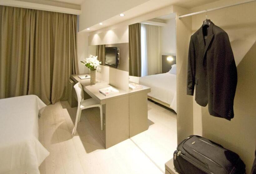 اتاق اجرایی, Cube