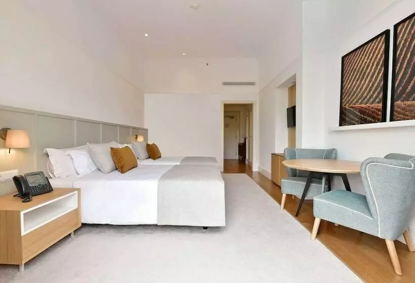 Deluxe-huone, Dolce Camporeal Lisboa