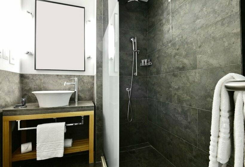 Suite Duplex, Dolce Camporeal Lisboa