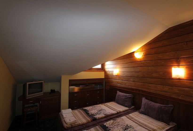 经济房, Kap House Family