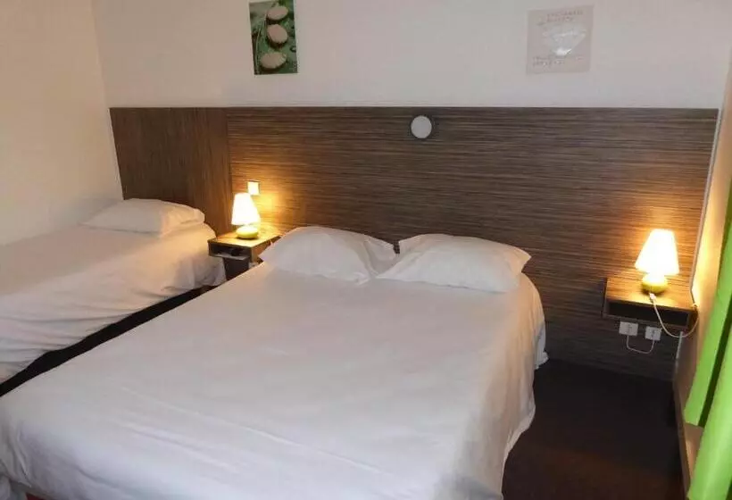 اتاق ساده سه‌ نفره, Le Cosy Blois Villebarou
