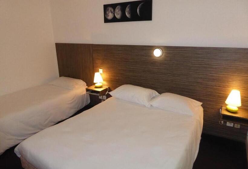 基本三人间, Le Cosy Blois Villebarou