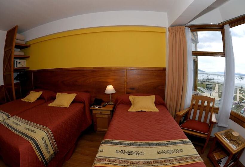 スタンダードトリプルルーム, Los Naranjos