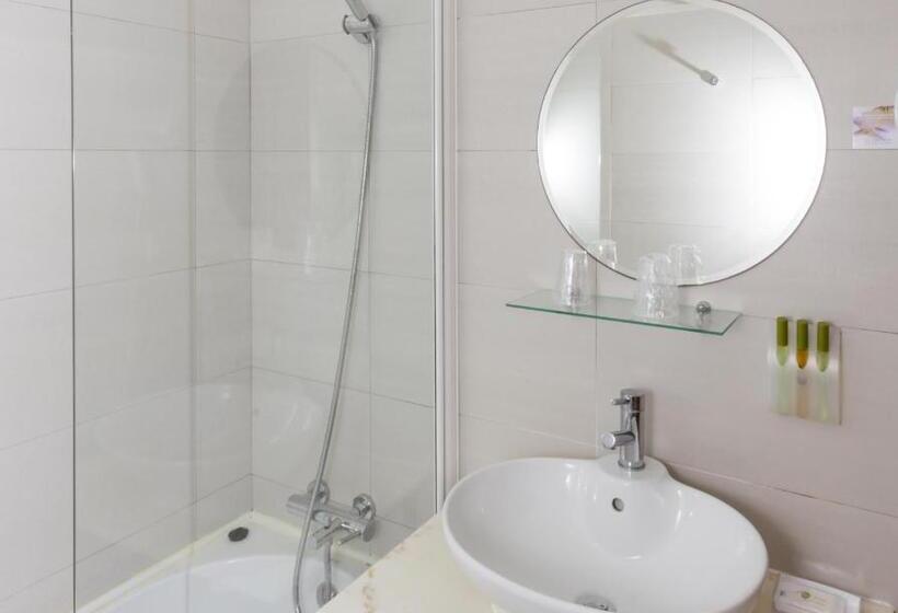 غرفة قياسية مطلّة علي البحر, Mareta View  Boutique Bed & Breakfast