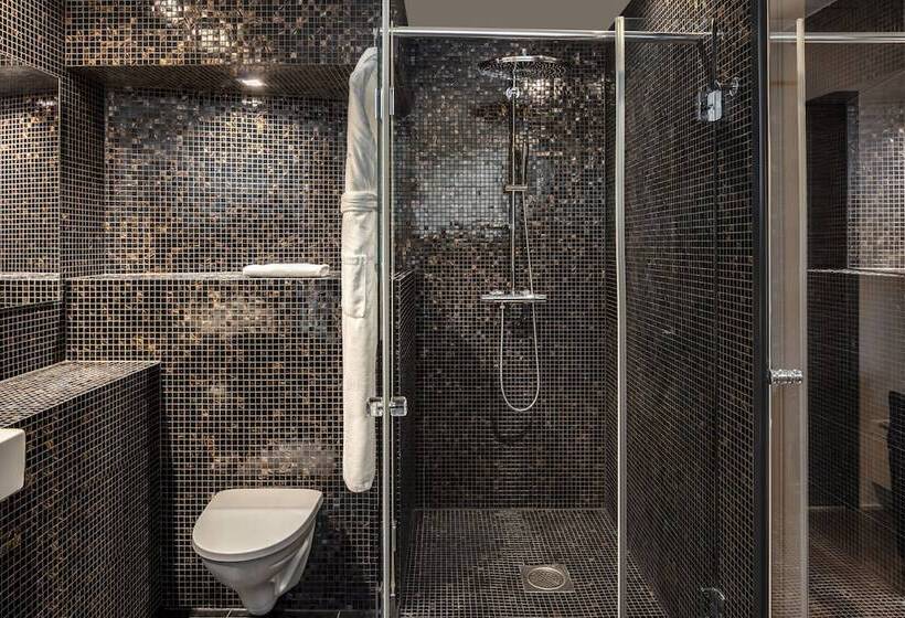 חדר אקזקיוטיב, Swissôtel Tallinn