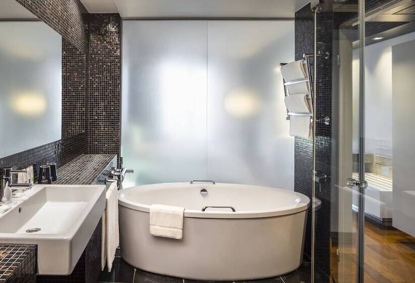 اتاق اجرایی, Swissôtel Tallinn