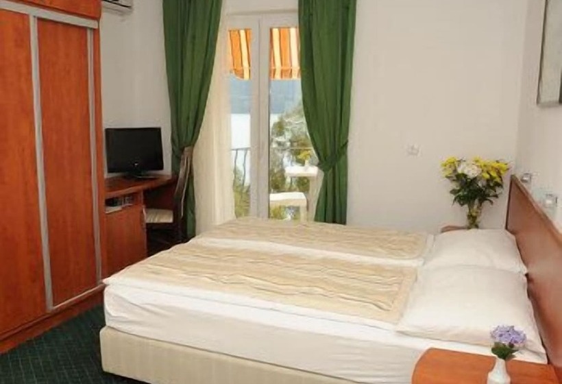 اتاق استاندارد, Villa Nova