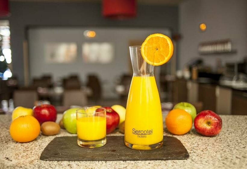 غرفة عائلية, Sercotel Portales