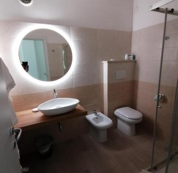 4인용 스탠다드 룸, Nido Delle Rondini Hotel Ristorante Pizzeria