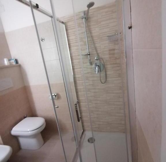 스탠다드 룸, Nido Delle Rondini Hotel Ristorante Pizzeria