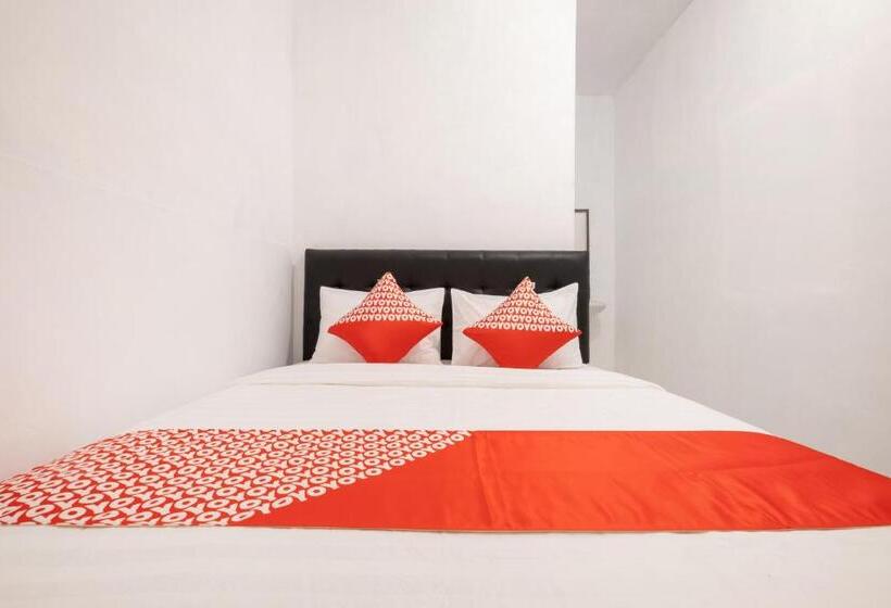 Номер Стандарт, Oyo 2394  Brosta