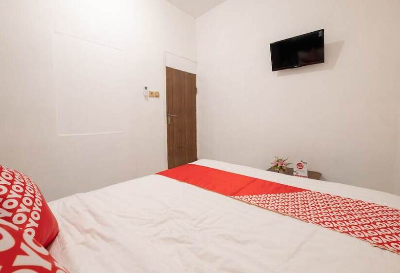 Номер Стандарт, Oyo 2394  Brosta