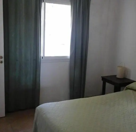 Perhebungalow, Complejo Colon Village