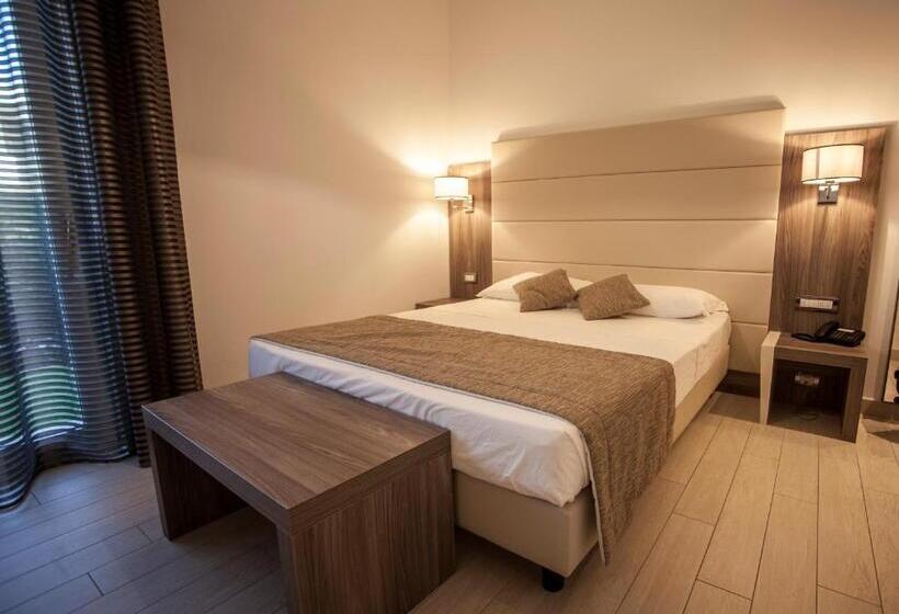 标准房带园景, Pineta Mare