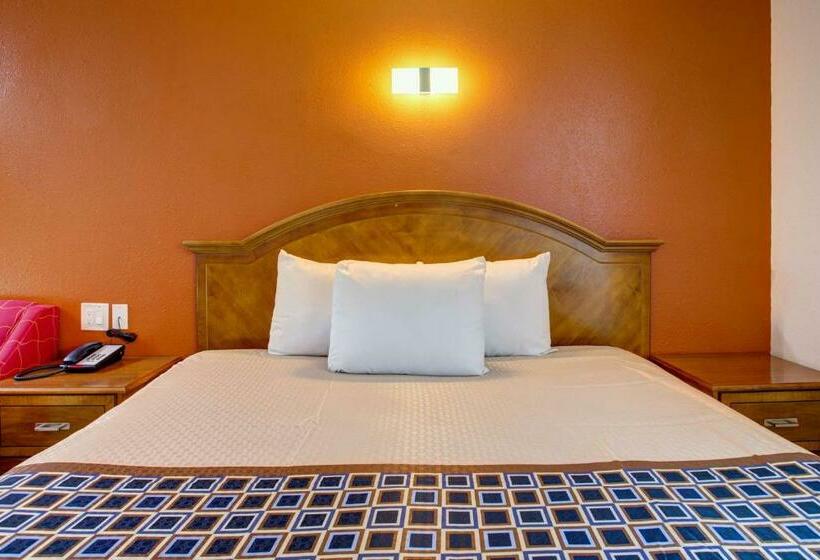 キングサイズベッドのスタンダードルーム, Motel 6 Branson, Mo