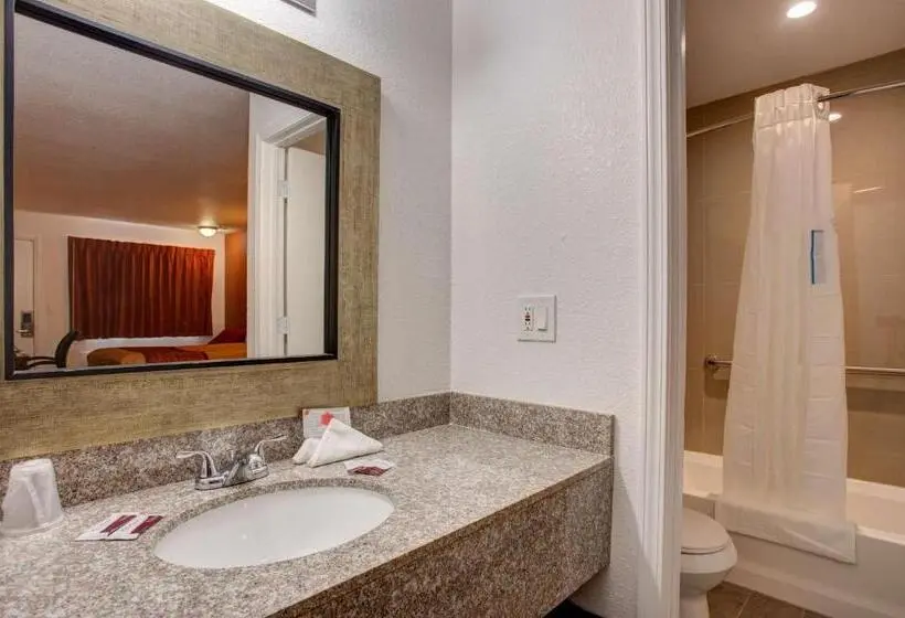 اتاق استاندارد, Motel 6 Branson, Mo