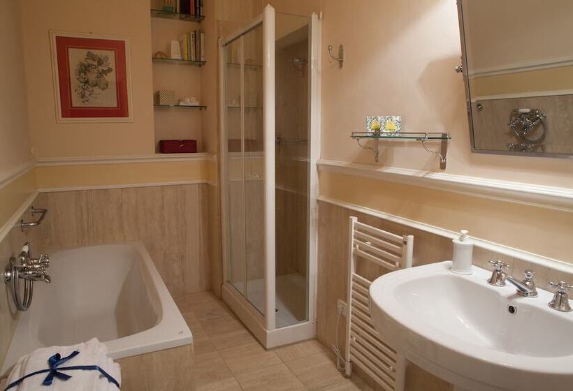 1 Bedroom Deluxe Apartment, Granduomo Charming Accomodation