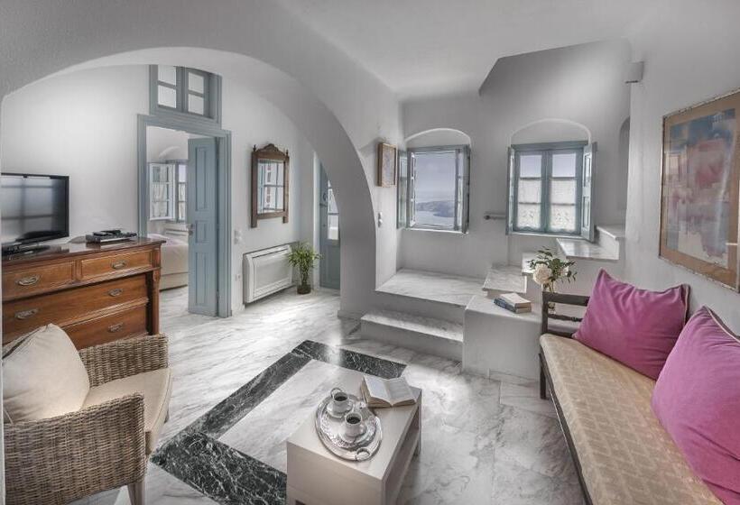 스위트, Aigialos Luxury Traditional Settlement