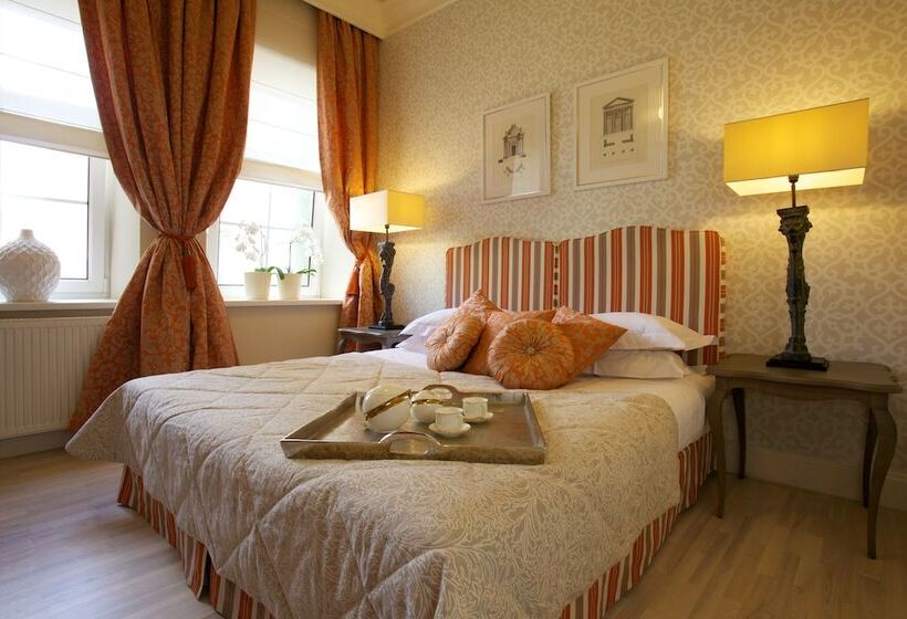 اتاق کلاسیک, Apia