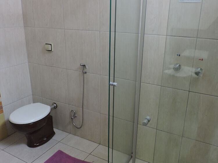 غرفة قياسية, Aton Plaza