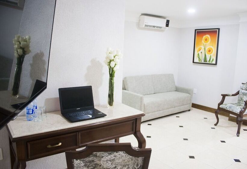 スイート, Casino Plaza