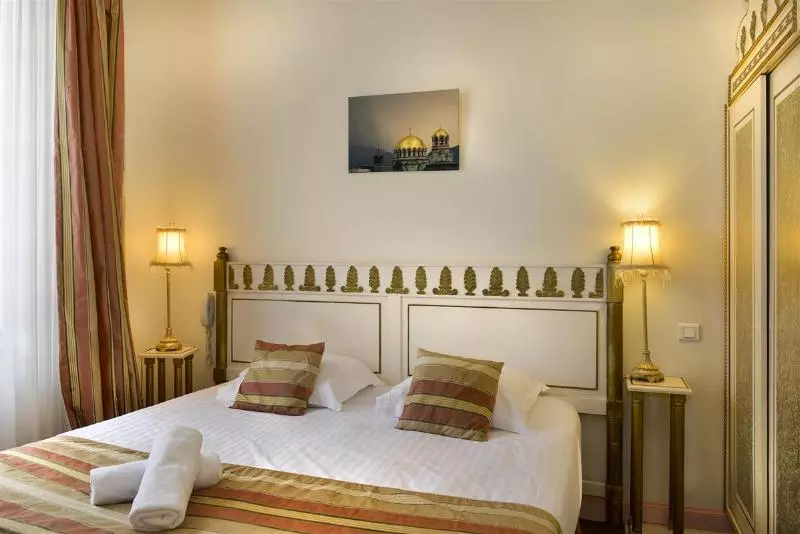 スーペリアトリプルルーム, Hôtel & Spa Du Domaine Des Thômeaux, The Originals Relais