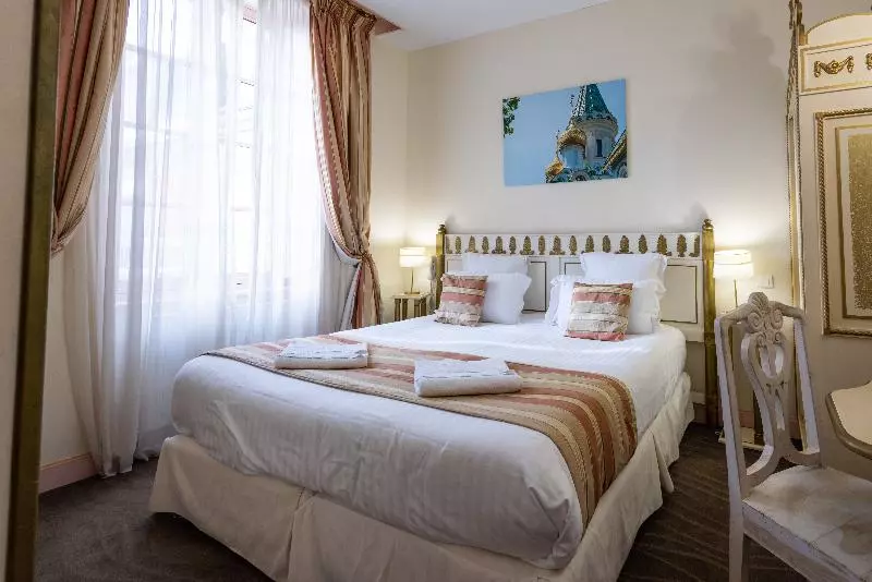 スーペリアールーム, Hôtel & Spa Du Domaine Des Thômeaux, The Originals Relais